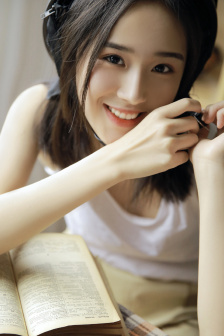 《丈夫请部长来家吃饭》